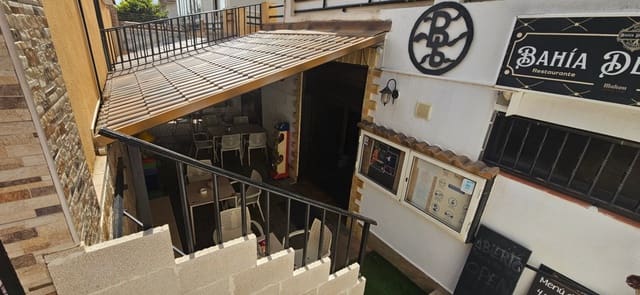 Commercial for sale in Aguas Nuevas, Torrevieja - € 520,000 (Ref: 8410462)