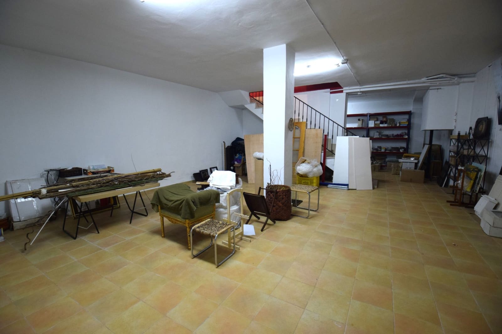 Kommersiell til salgs i Guardamar del Segura - € 258 000 (Ref: 8425144)