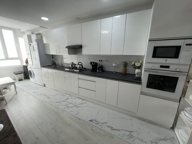 3 soveværelse Lejlighed til salg i Guardamar del Segura - € 189.900 (Ref: 8585561)