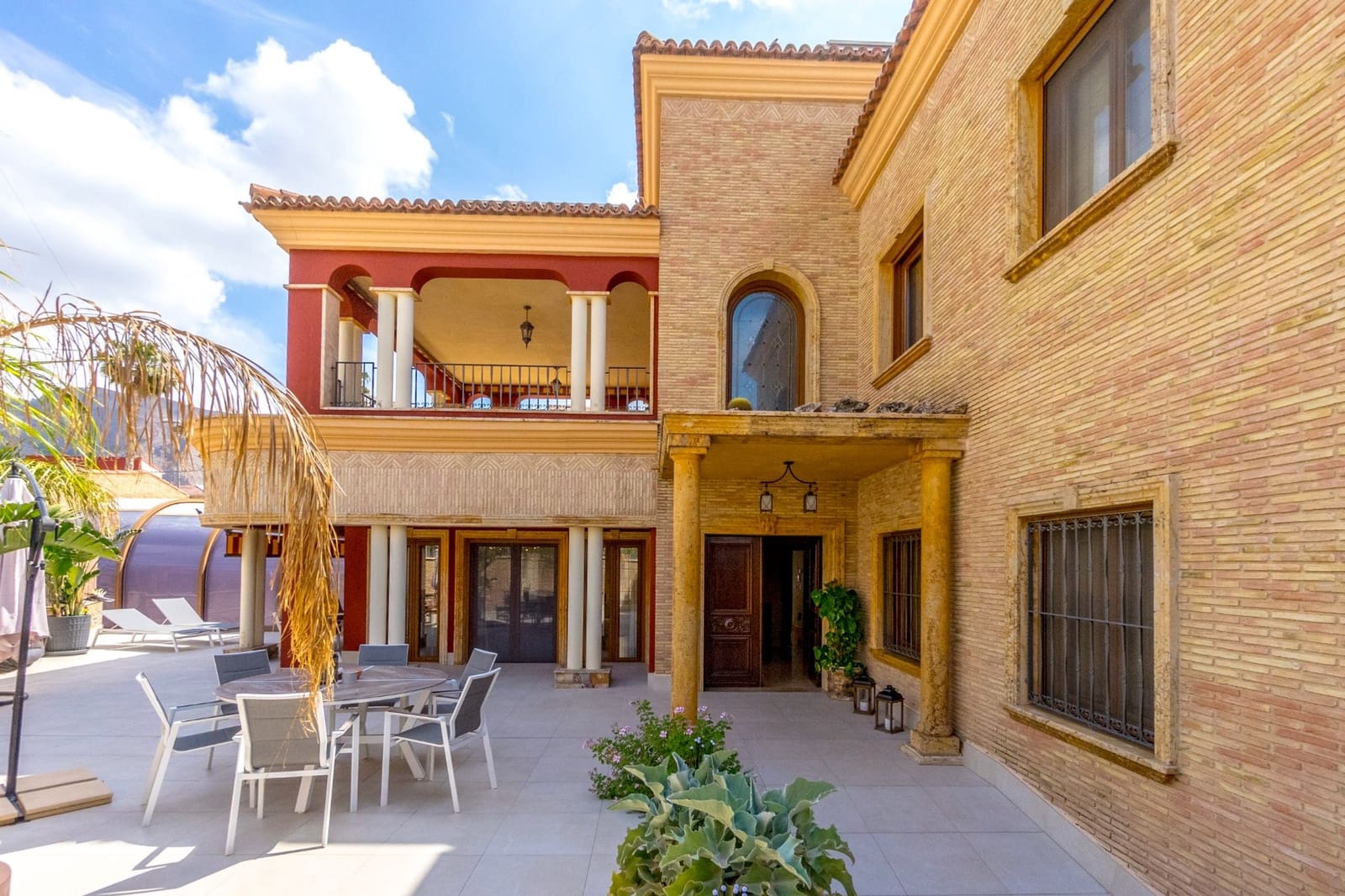 4 bedroom Villa for sale in Orihuela with pool - € 580,000 (Ref: 8595746)