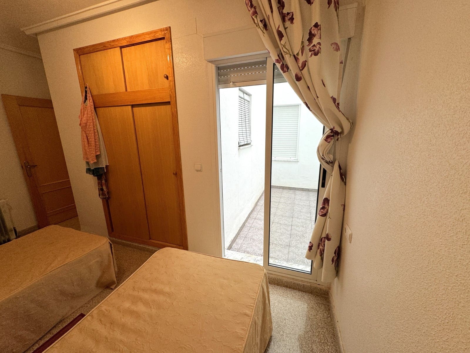 Apartamento de 3 habitaciones en Guardamar del Segura en venta con garaje - 320.000 € (Ref: 8598816)