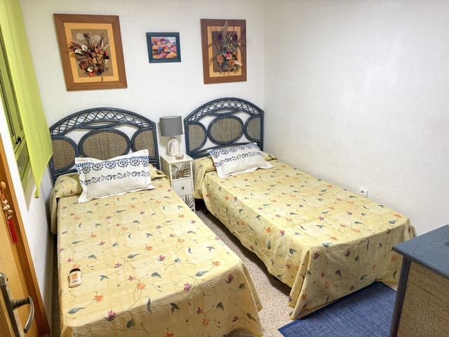 Apartamento de 3 habitaciones en Zona Pueblo, Guardamar del Segura en venta con garaje - 320.000 € (Ref: 8598816)