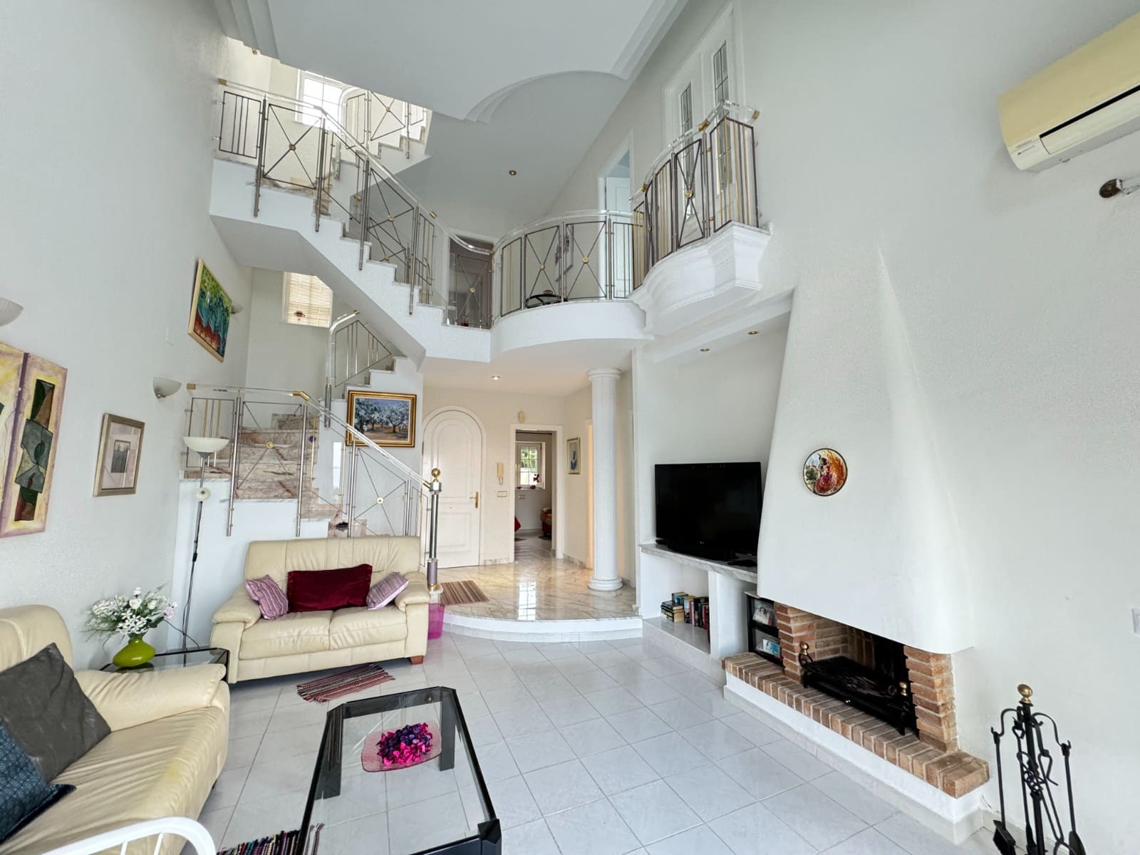 3 soveværelse Lejlighed til salg i Guardamar del Segura med swimmingpool garage - € 350.000 (Ref: 8628493)