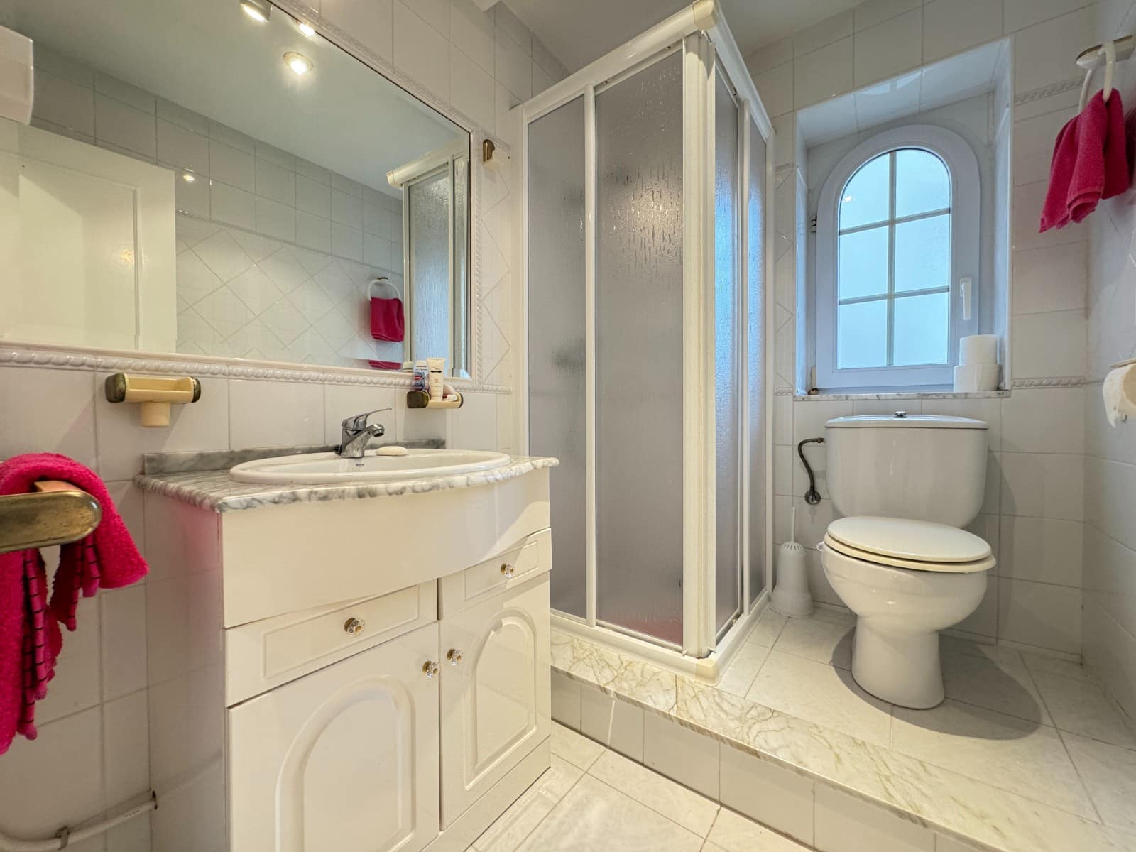 3 soveværelse Lejlighed til salg i Guardamar del Segura med swimmingpool garage - € 350.000 (Ref: 8628493)