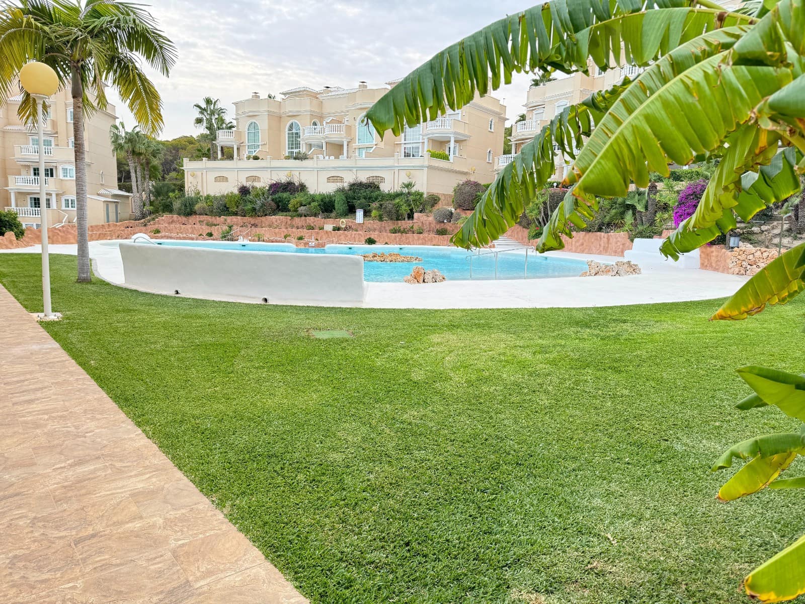 3 soveværelse Lejlighed til salg i Guardamar del Segura med swimmingpool garage - € 350.000 (Ref: 8628493)