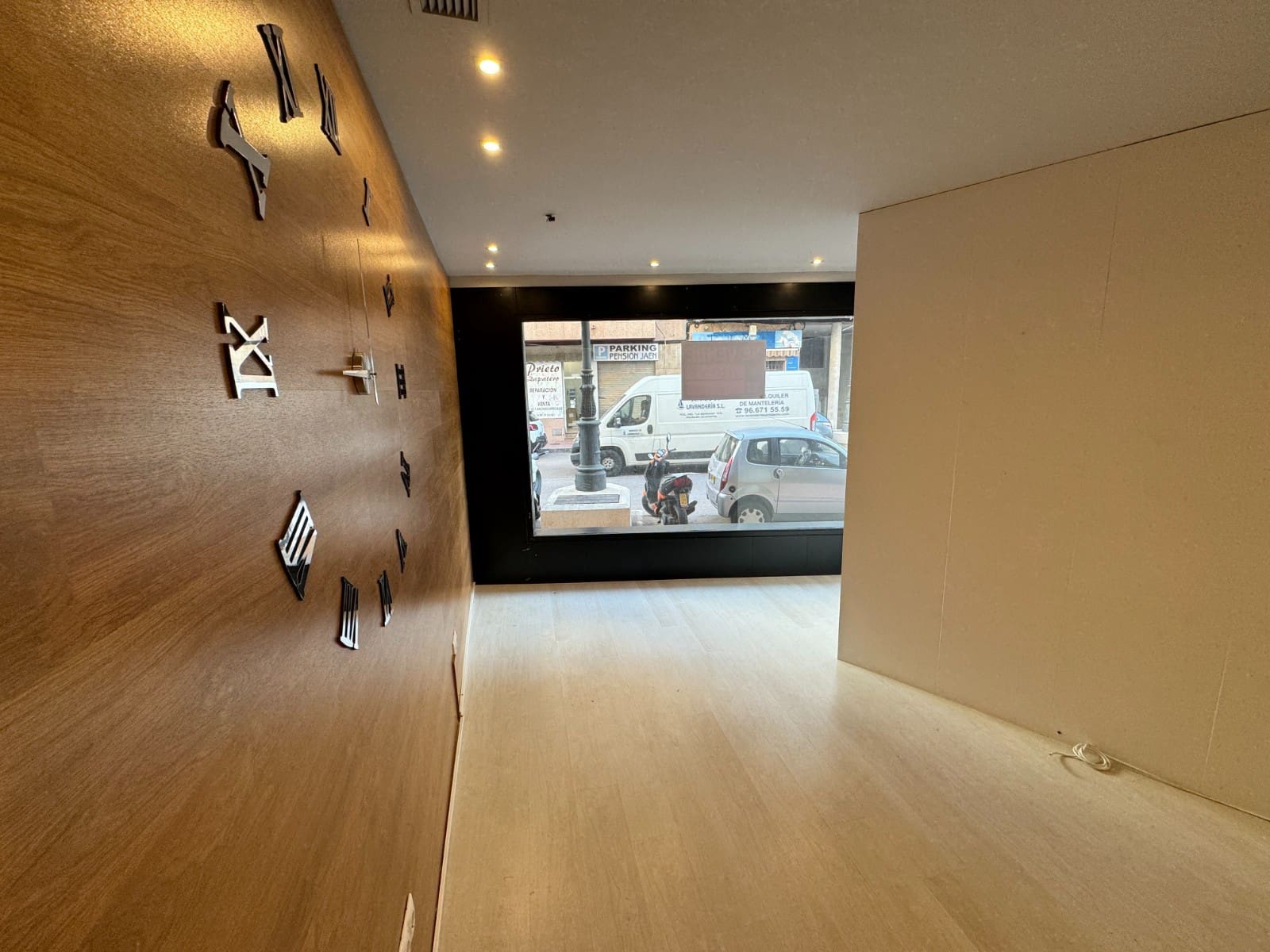 1 soverom Kommersiell til salgs i Guardamar del Segura - € 220 000 (Ref: 8647441)