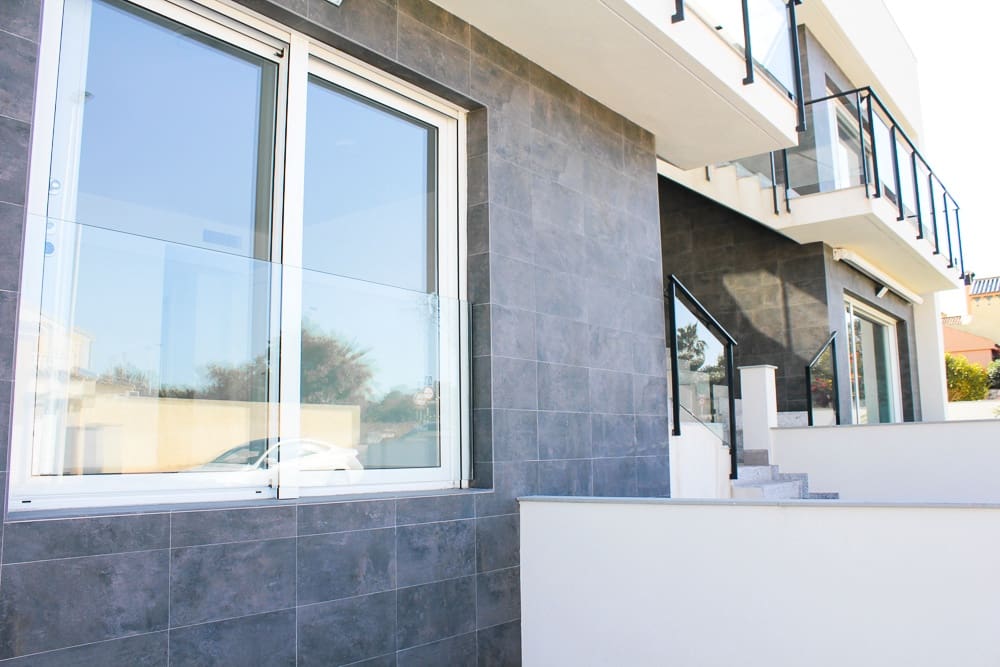 2 soveværelse Lejlighed til salg i Gran Alacant med garage - € 270.000 (Ref: 8756903)