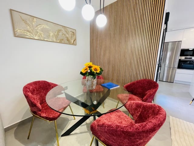 5 soverom Villa til salgs i Aguas Nuevas, Torrevieja med svømmebasseng - € 1 200 000 (Ref: 8793022)