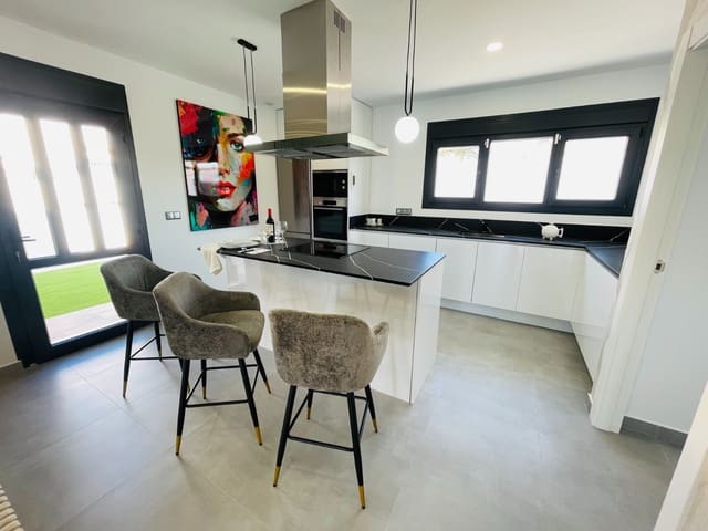 5 soverom Villa til salgs i Aguas Nuevas, Torrevieja med svømmebasseng - € 1 200 000 (Ref: 8793022)