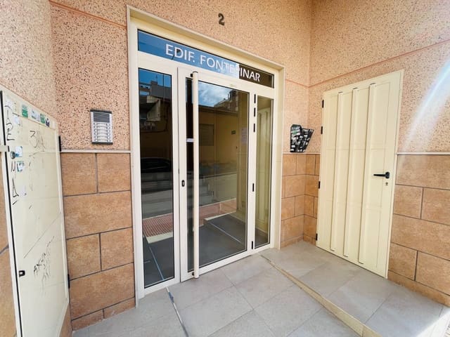 3 camera da letto Appartamento in vendita in Zona Pueblo, Guardamar del Segura - 165.000 € (Rif: 8800090)
