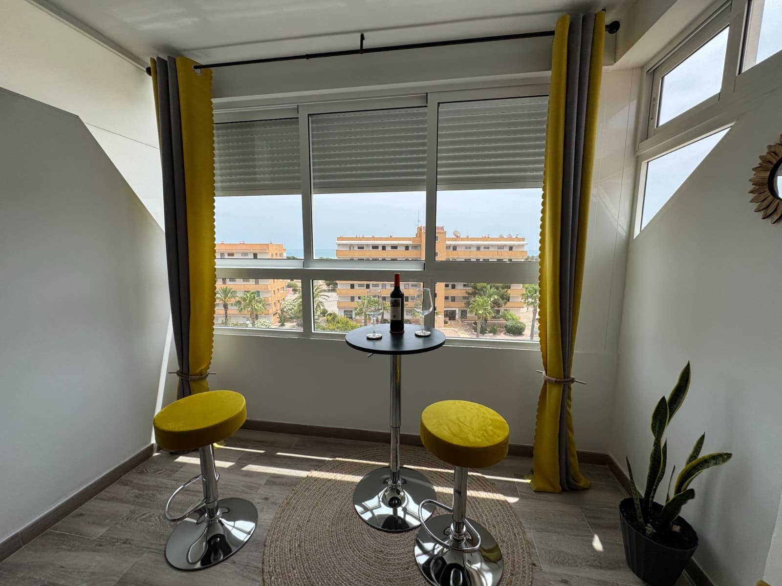 2 sovrum Lägenhet till salu i Guardamar del Segura med pool - 120 000 € (Ref: 8800485)