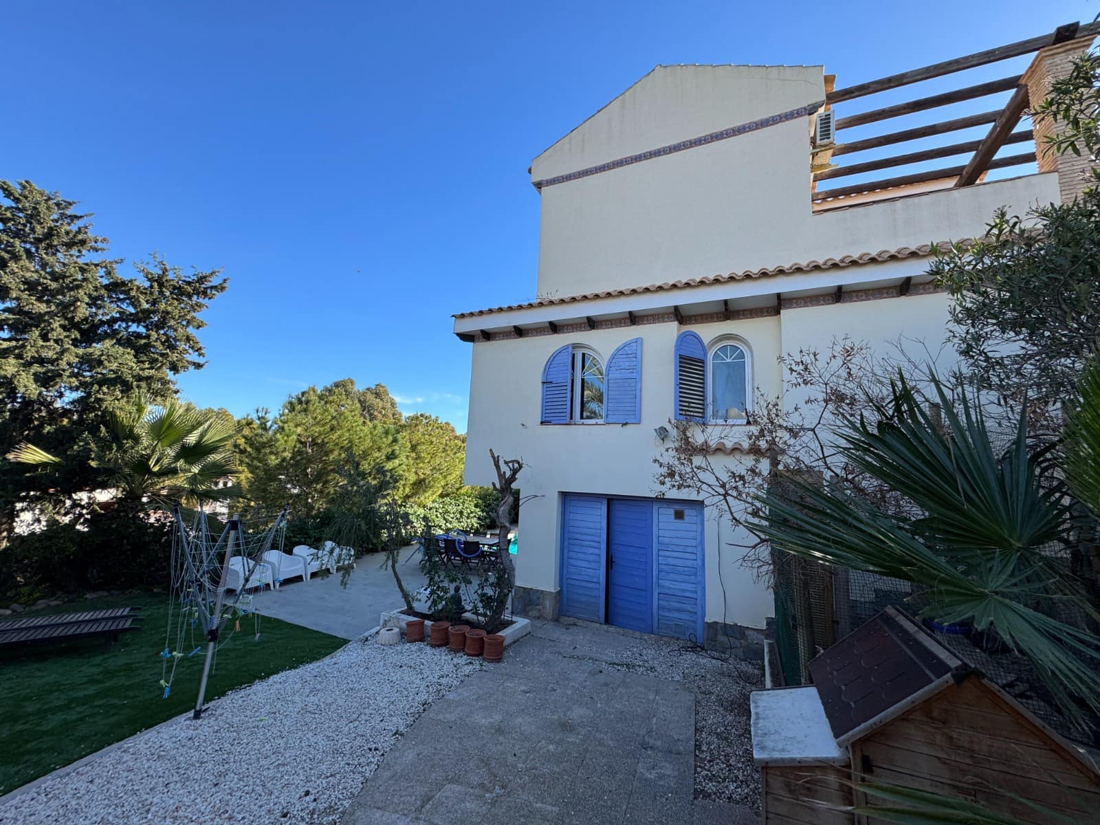 5 bedroom Villa for sale in La Zenia with pool - € 850,000 (Ref: 8803869)