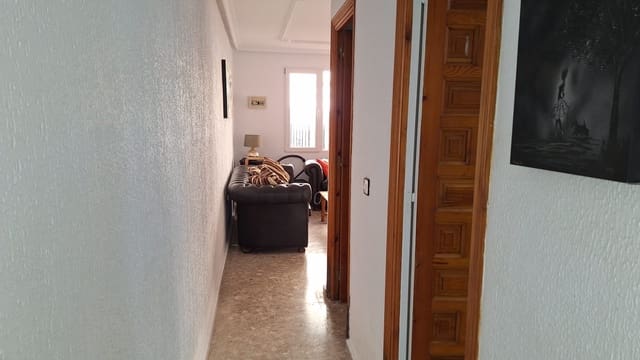 2 quarto Bungalow para venda em Los Europeos, Torrevieja - 160 000 € (Ref: 8846953)