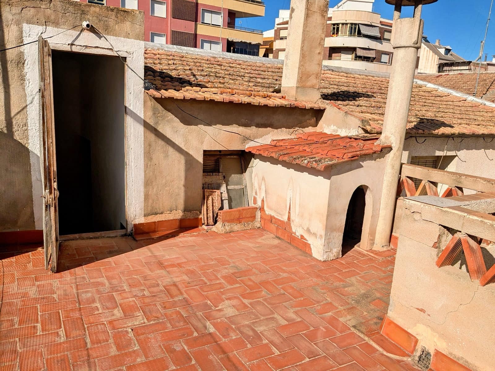 5 soveværelse Byhus til salg i Guardamar del Segura med garage - € 289.900 (Ref: 8906911)