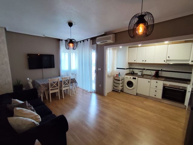 3 makuuhuone Huoneisto myytävänä paikassa Centro - Muelle Pesquero, Torrevieja mukana uima-altaan - 169 000 € (Ref: 8912121)