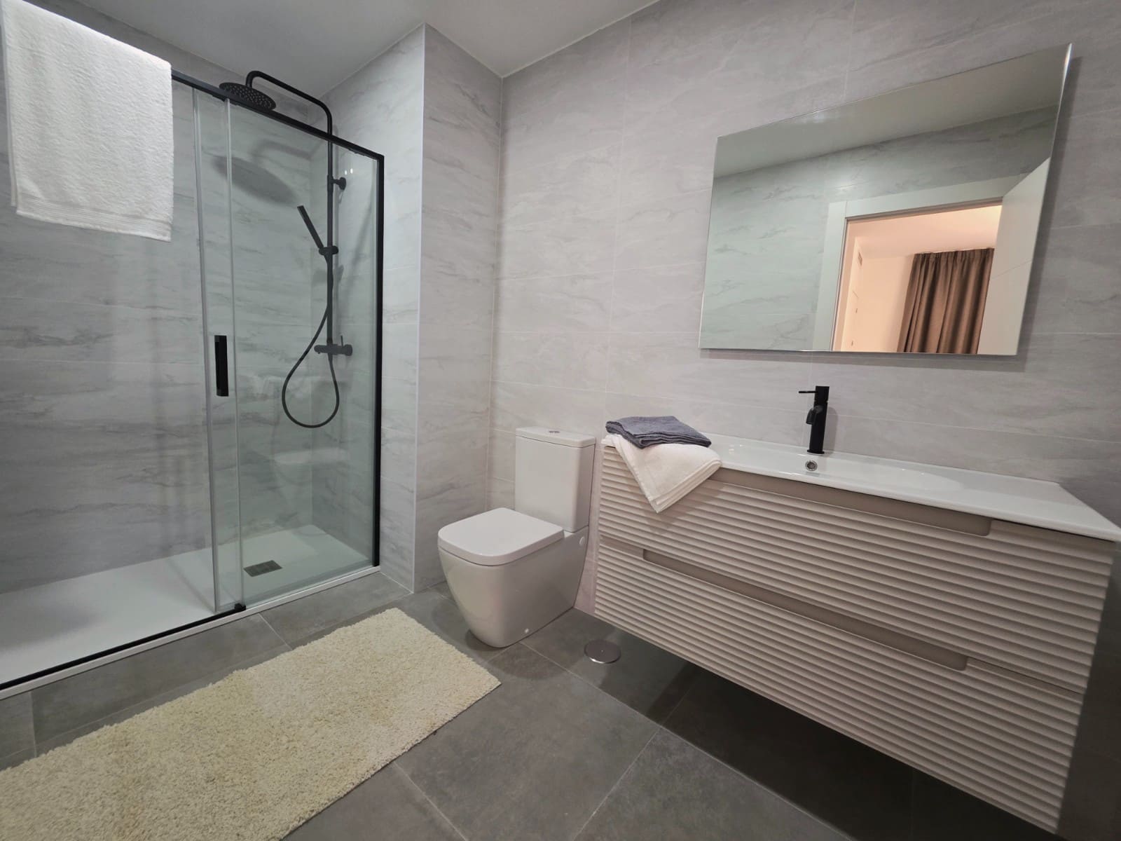 3 soveværelse Lejlighed til salg i Torrevieja - € 559.000 (Ref: 8992022)