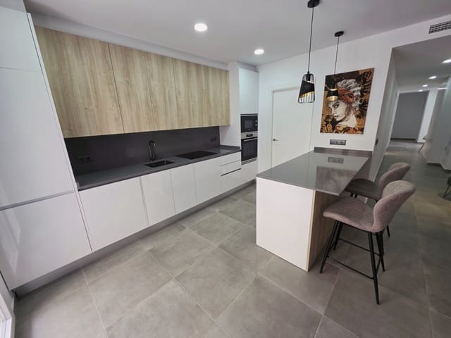 3 sypialnia Apartament na sprzedaż w Puerto Deportivo, Torrevieja - 559 000 € (Ref: 8992022)