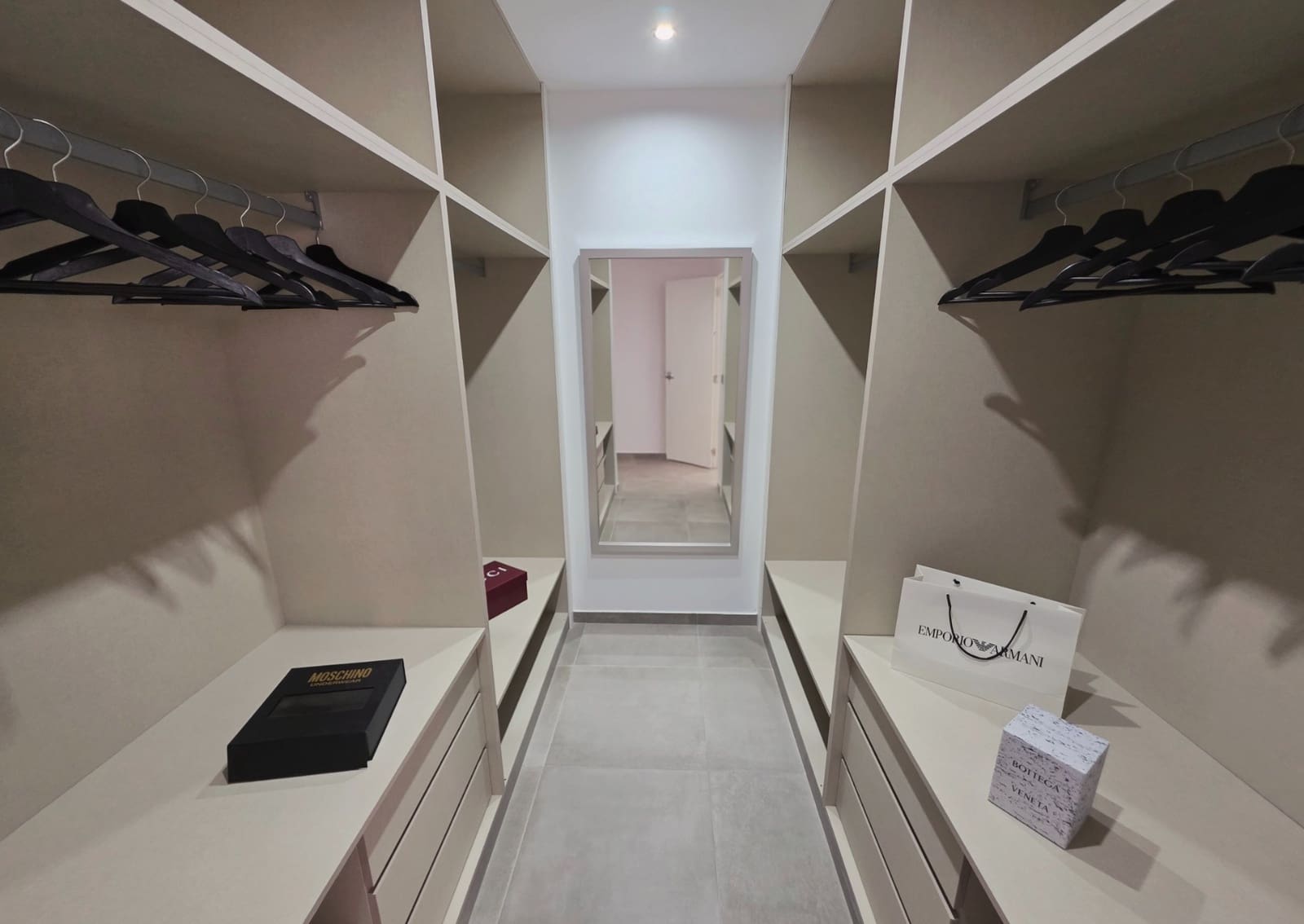 3 soveværelse Lejlighed til salg i Torrevieja - € 559.000 (Ref: 8992022)