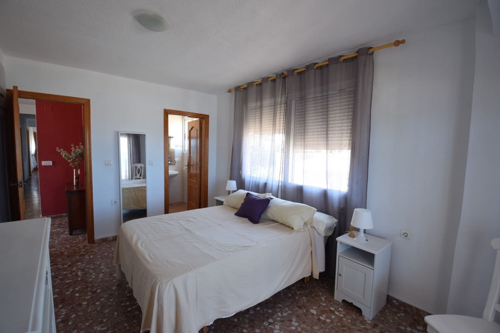 7 sypialnia Willa na sprzedaż w Guardamar del Segura z basenem garażem - 730 000 € (Ref: 9100114)