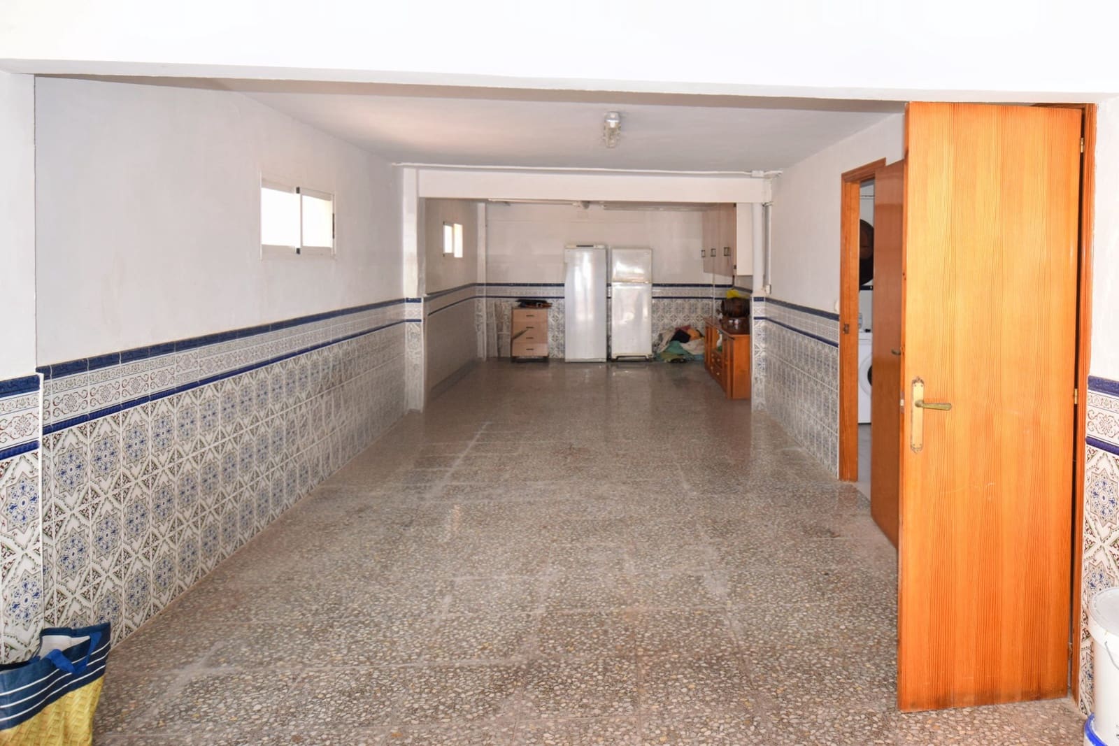 7 sypialnia Willa na sprzedaż w Guardamar del Segura z basenem garażem - 730 000 € (Ref: 9100114)