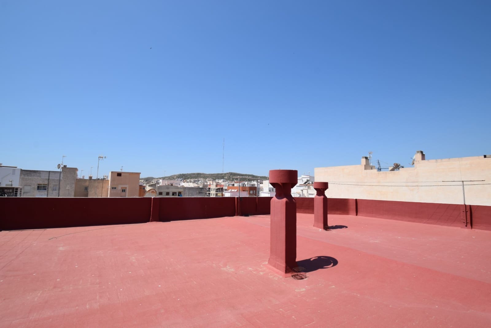 2 bedroom Penthouse for sale in Guardamar del Segura with pool - € 148,000 (Ref: 9102751)