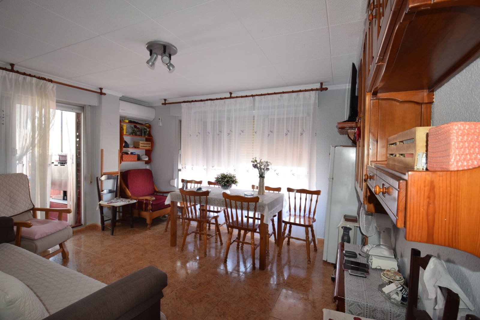 2 bedroom Penthouse for sale in Guardamar del Segura with pool - € 148,000 (Ref: 9102751)