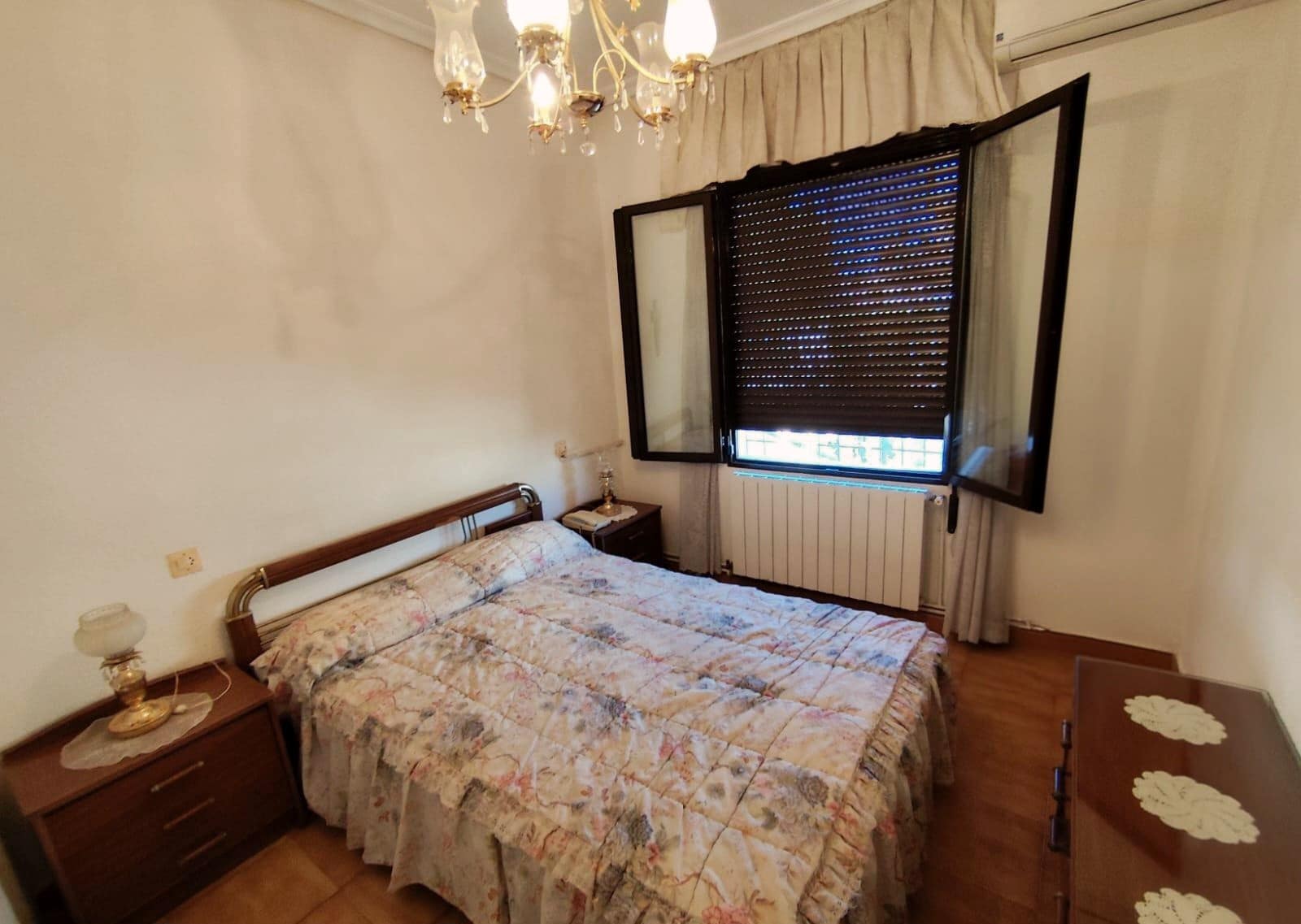 4 sypialnia Willa na sprzedaż w Torrevieja - 330 000 € (Ref: 9103984)