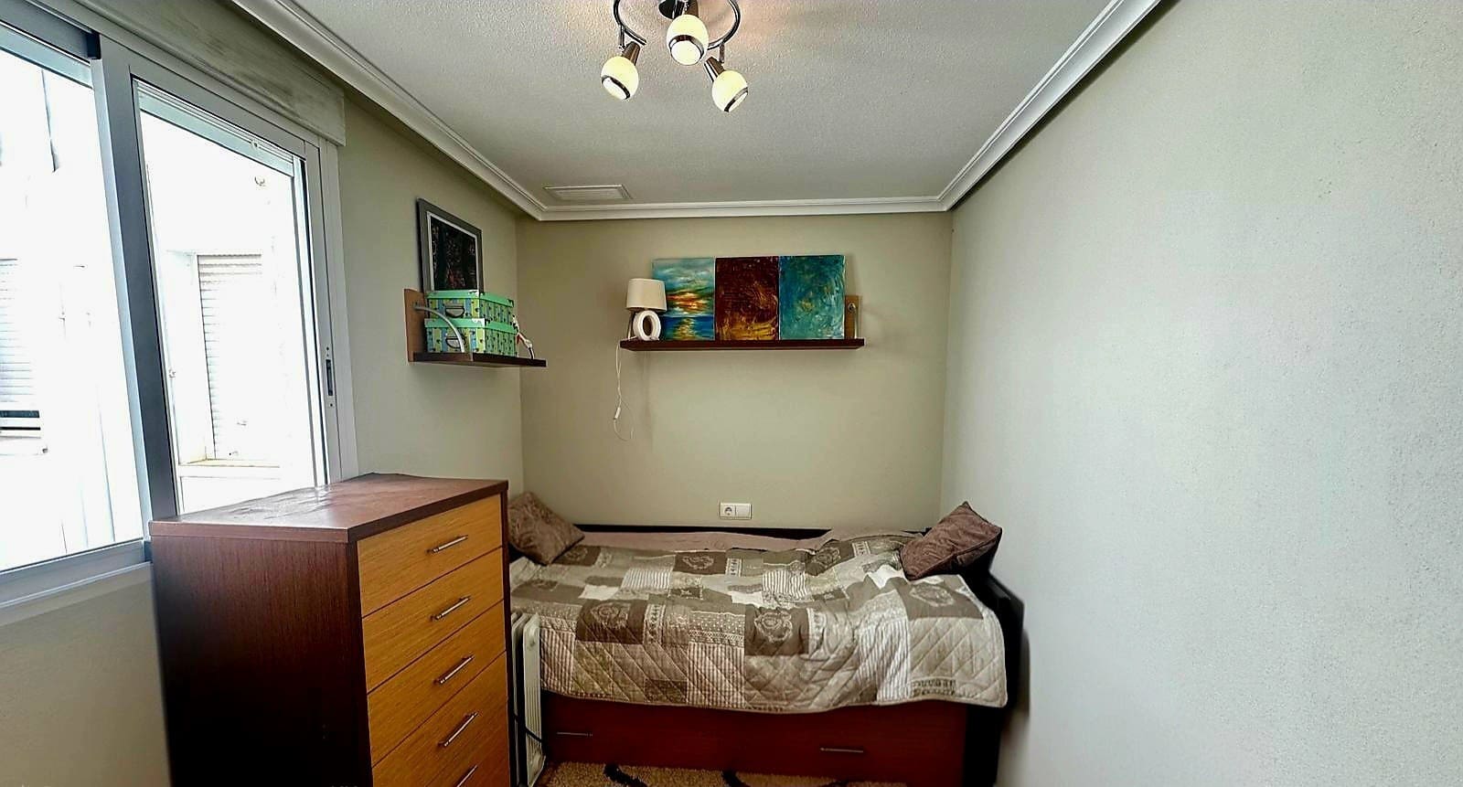 4 sypialnia Willa na sprzedaż w Torrevieja - 330 000 € (Ref: 9103984)