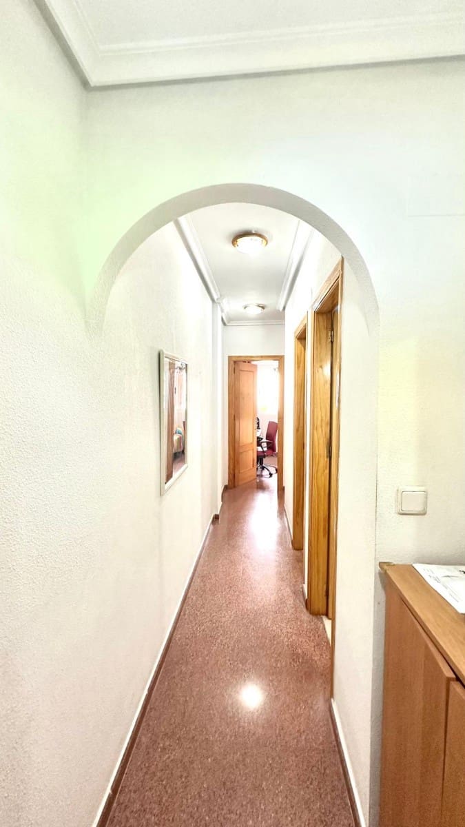 3 soveværelse Lejlighed til salg i Torrevieja - € 129.900 (Ref: 9142265)