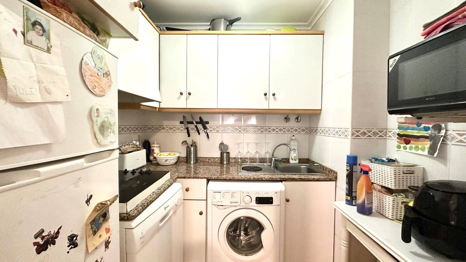 3 soveværelse Lejlighed til salg i Torrevieja - € 129.900 (Ref: 9142265)