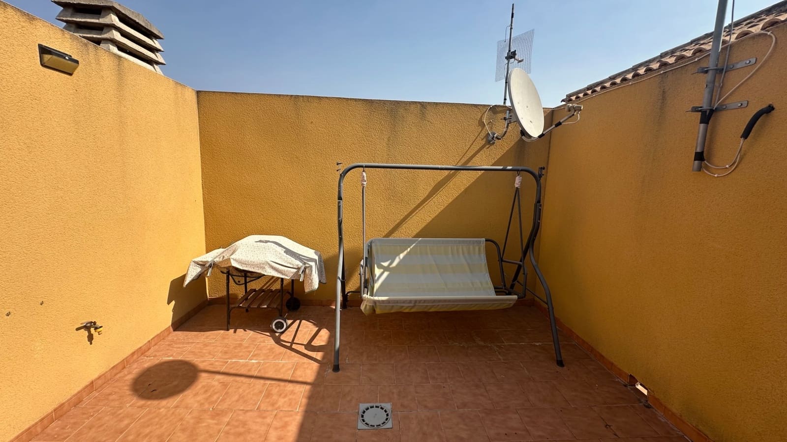 2 soveværelse Bungalow til salg i Daya Nueva med swimmingpool - € 125.000 (Ref: 9184593)