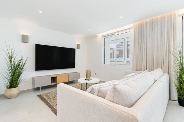 3 quarto Penthouse para venda em Playa del Acequión, Torrevieja com garagem - 319 000 € (Ref: 9191862)