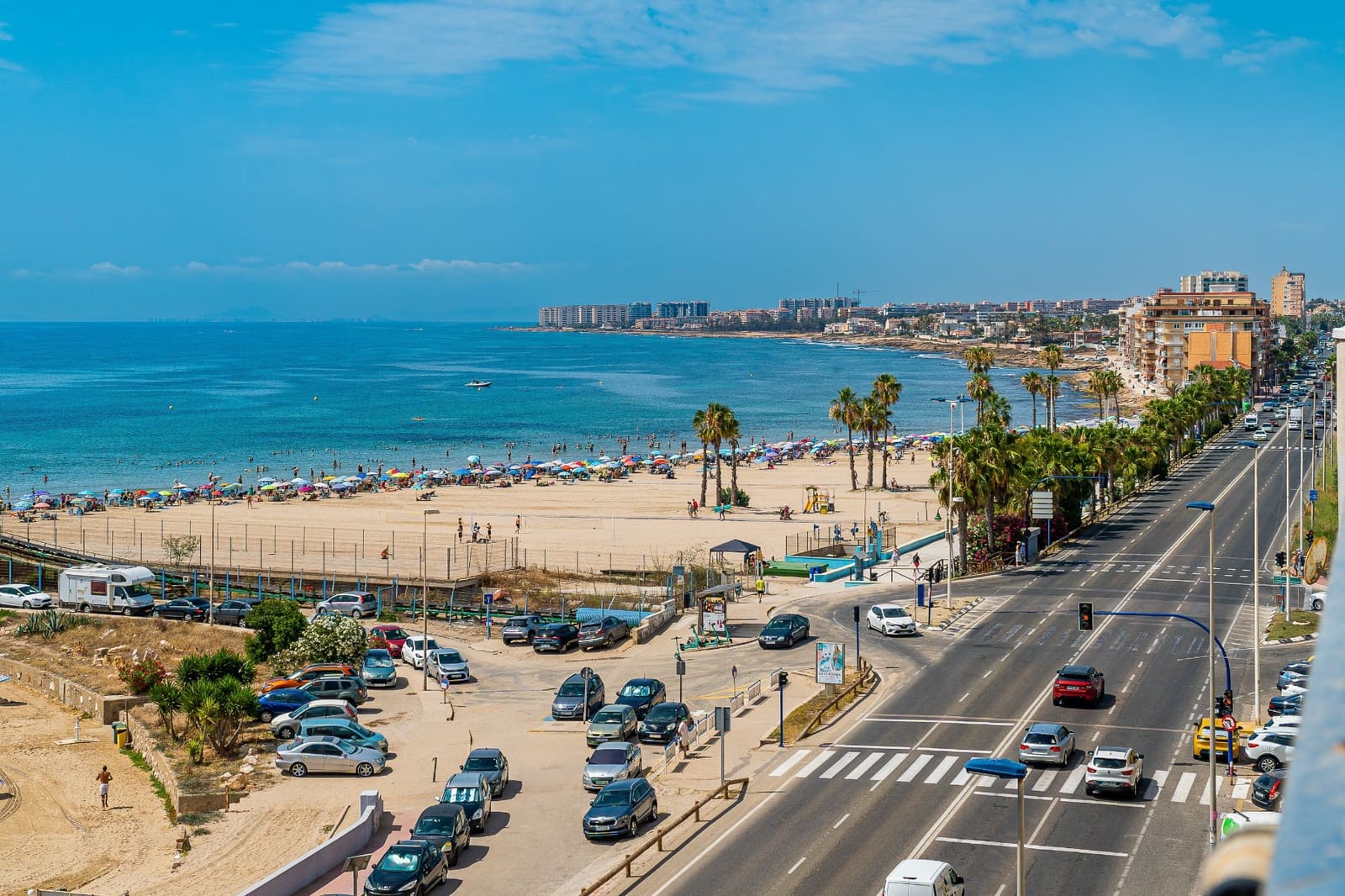 3 makuuhuone Kattohuoneisto myytävänä paikassa Torrevieja mukana 
autotalli - 319 000 € (Ref: 9191862)