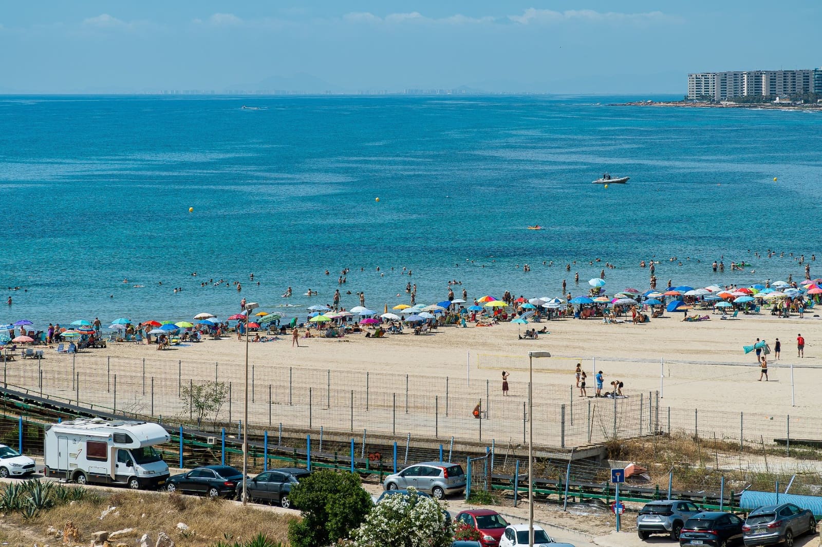 3 makuuhuone Kattohuoneisto myytävänä paikassa Torrevieja mukana 
autotalli - 319 000 € (Ref: 9191862)