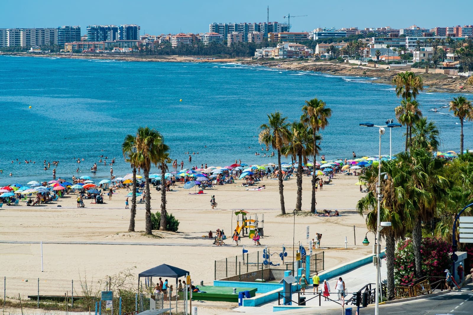 3 makuuhuone Kattohuoneisto myytävänä paikassa Torrevieja mukana 
autotalli - 319 000 € (Ref: 9191862)