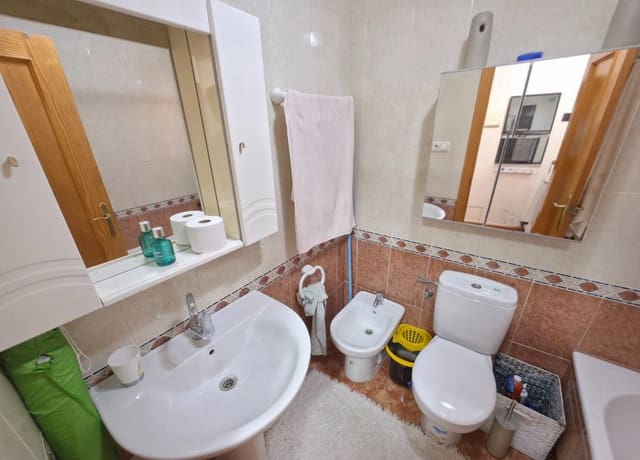 2 camera da letto Appartamento in vendita in Avenida Habaneras - Curva de Palangre, Torrevieja - 125.000 € (Rif: 9337483)