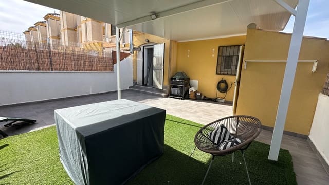 3 chambre Bungalow à vendre à El Raso, Guardamar del Segura avec piscine - 214 900 € (Ref: 9345342)