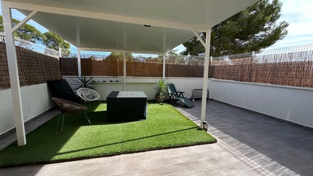 3 chambre Bungalow à vendre à El Raso, Guardamar del Segura avec piscine - 214 900 € (Ref: 9345342)