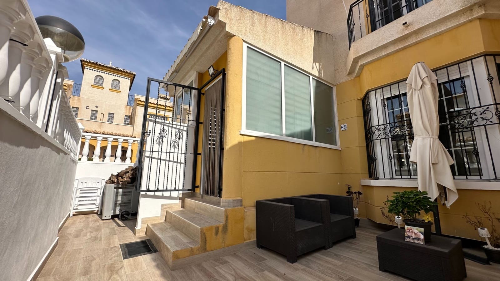 3 slaapkamer Bungalow te koop in El Raso met zwembad - € 214.900 (Ref: 9345342)