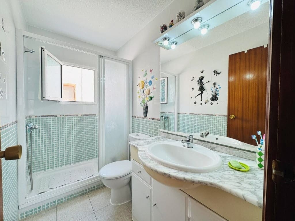 2 bedroom Apartment for sale in La Mata - € 120,000 (Ref: 9348640)