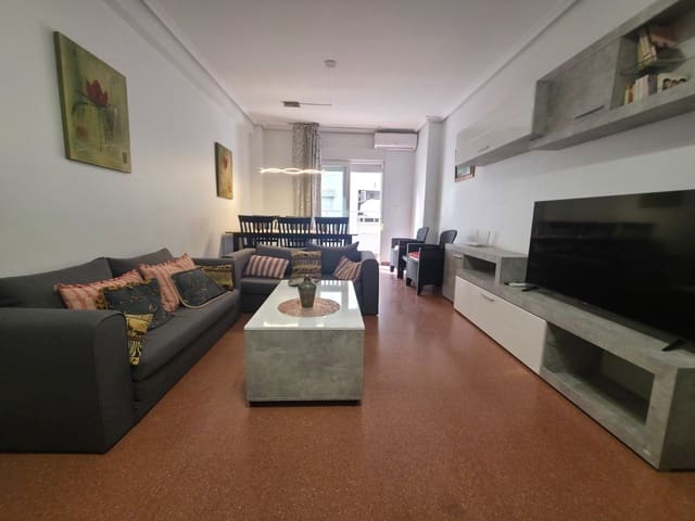 3 makuuhuone Huoneisto myytävänä paikassa Torrevieja mukana uima-altaan - 225 000 € (Ref: 9357697)