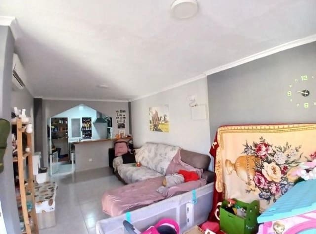 1 quarto Bungalow para venda em El Chaparral - La Siesta - La Torreta, Torrevieja - 109 990 € (Ref: 9386461)