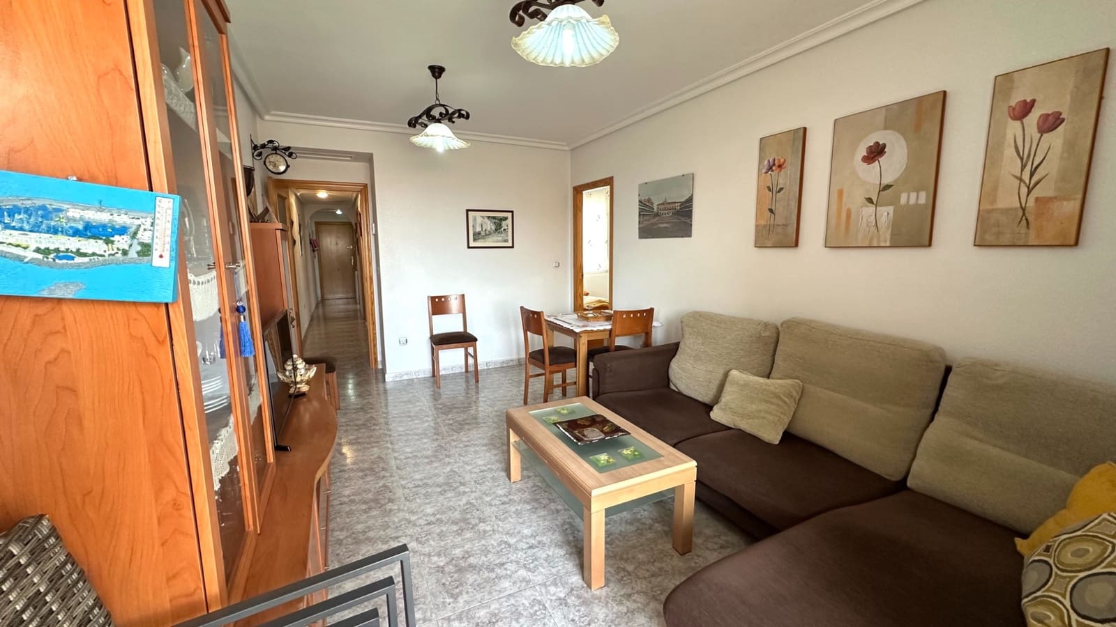 Apartamento de 2 habitaciones en Guardamar del Segura en venta con garaje - 199.000 € (Ref: 9388621)