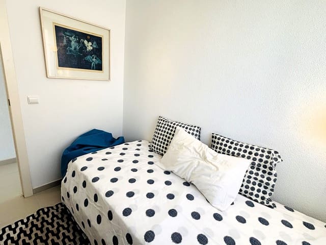 2 soverom Leilighet til salgs i Puerto Deportivo, Guardamar del Segura med svømmebasseng - € 209 000 (Ref: 9420642)