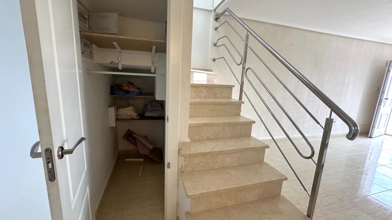 3 slaapkamer Bungalow te koop in El Raso met zwembad - € 210.000 (Ref: 9436537)