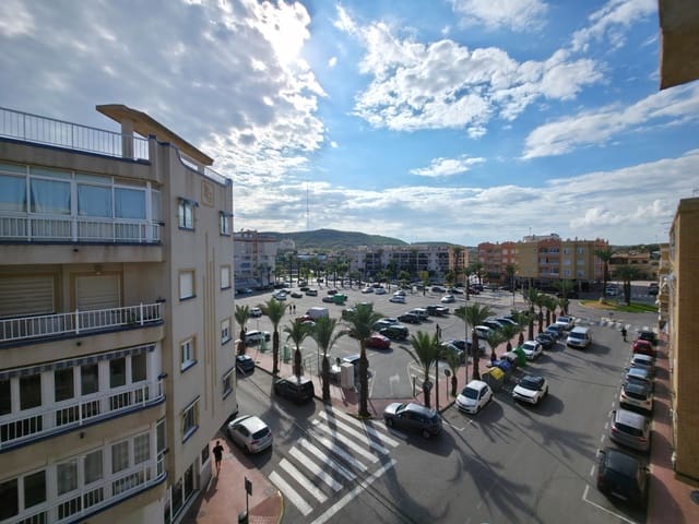 Apartamento de 3 habitaciones en Guardamar Playa, Guardamar del Segura en venta - 159.900 € (Ref: 9438782)
