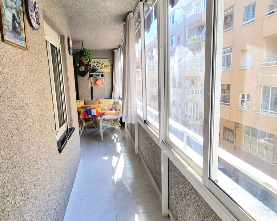2 makuuhuone Huoneisto myytävänä paikassa Torrevieja - 135 000 € (Ref: 9447090)