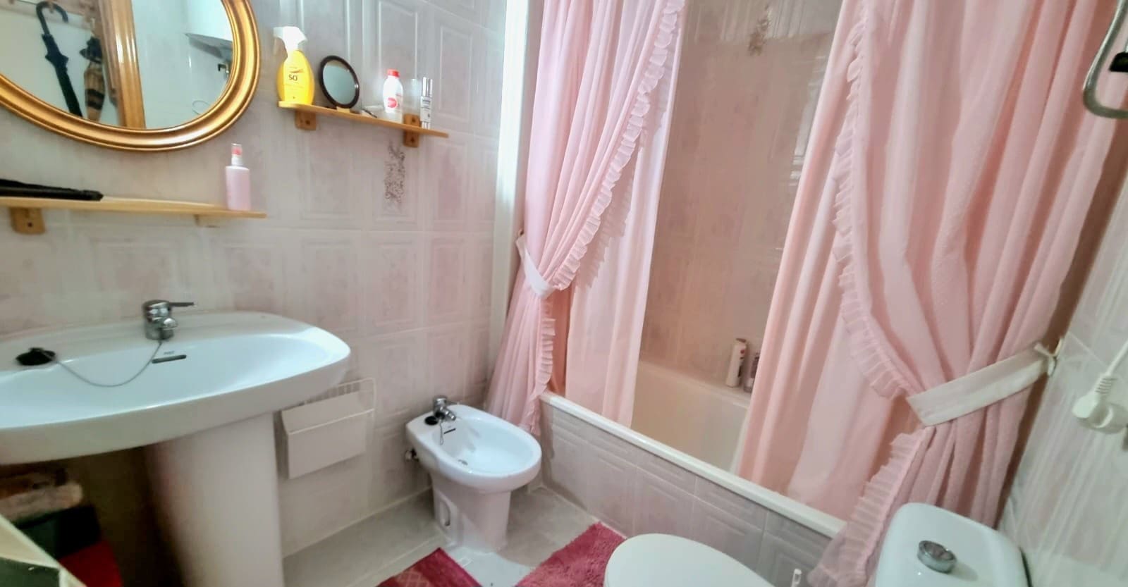 2 makuuhuone Huoneisto myytävänä paikassa Torrevieja - 135 000 € (Ref: 9447090)