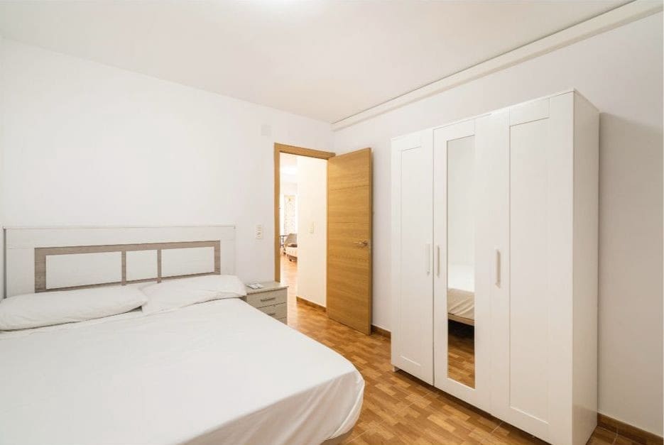 3 soveværelse Lejlighed til salg i Torrevieja - € 200.000 (Ref: 9449646)