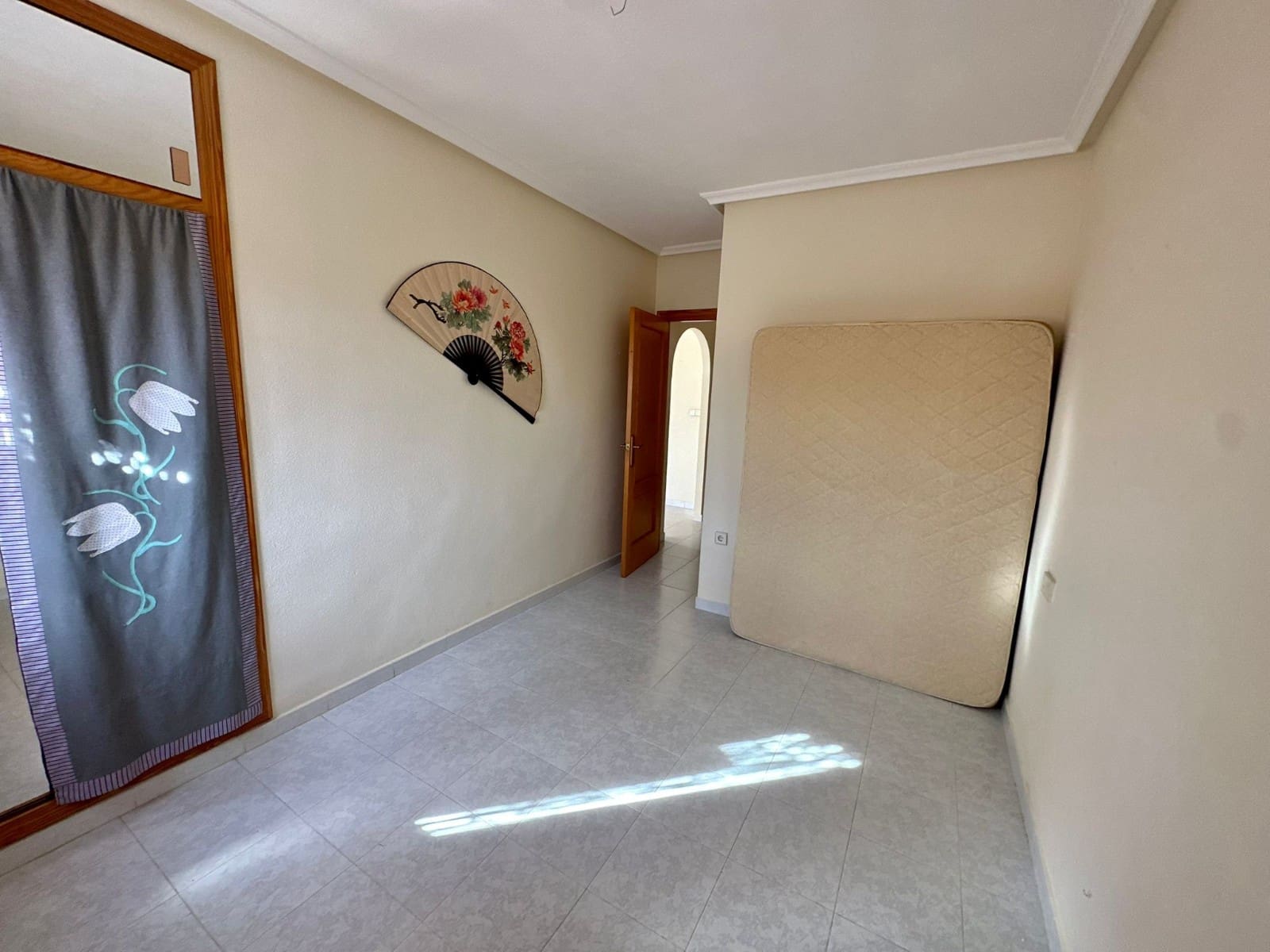 Bungalow de 2 chambres à louer à Guardamar del Segura - 600 € (Ref: 9449647)